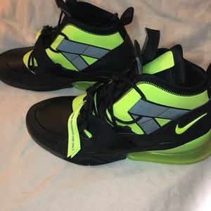Nike Air Force 270 utility Men’s shoes Size 11